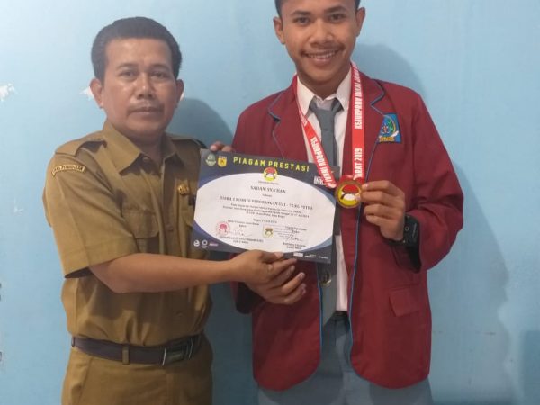 Sadam Sya'ban Juara I Kumite Perorangan U21-75 Kg Putra Kejuaraan Karate Institut Karate-Do Indonesia (INKAI) Provinsi Jawa Barat