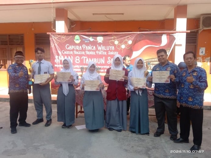 Octagen Festival SMAN 8 Tambun Selatan: Padukan Kompetisi Agama, Bahasa, dan Seni dengan Gerakan Sosial "Sapoe Sarebu"